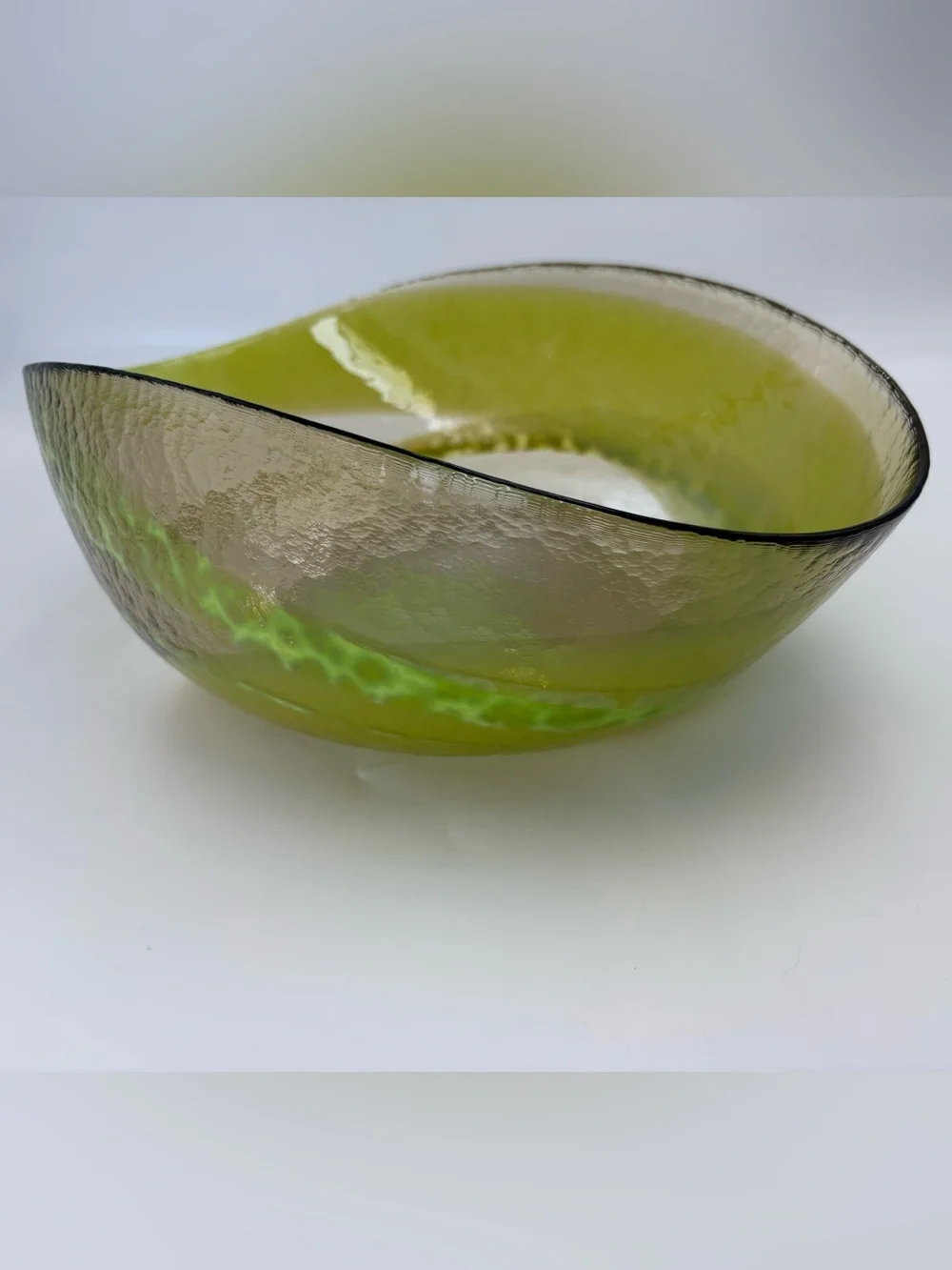 Crate & Barrel Agave Large Centerpiece Bowl Green Murano Glass Made In Italy